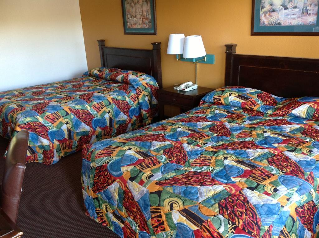 Heritage Inn Grand Prairie Ruang foto